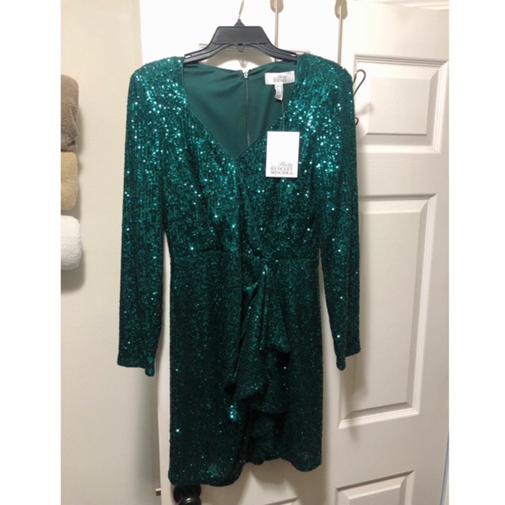 Belle Badgley Mischka Hunter Green Sequence Dress